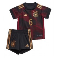 Dětský Fotbalový dres Německo Joshua Kimmich #6 MS 2022 Venkovní Krátký Rukáv (+ trenýrky)